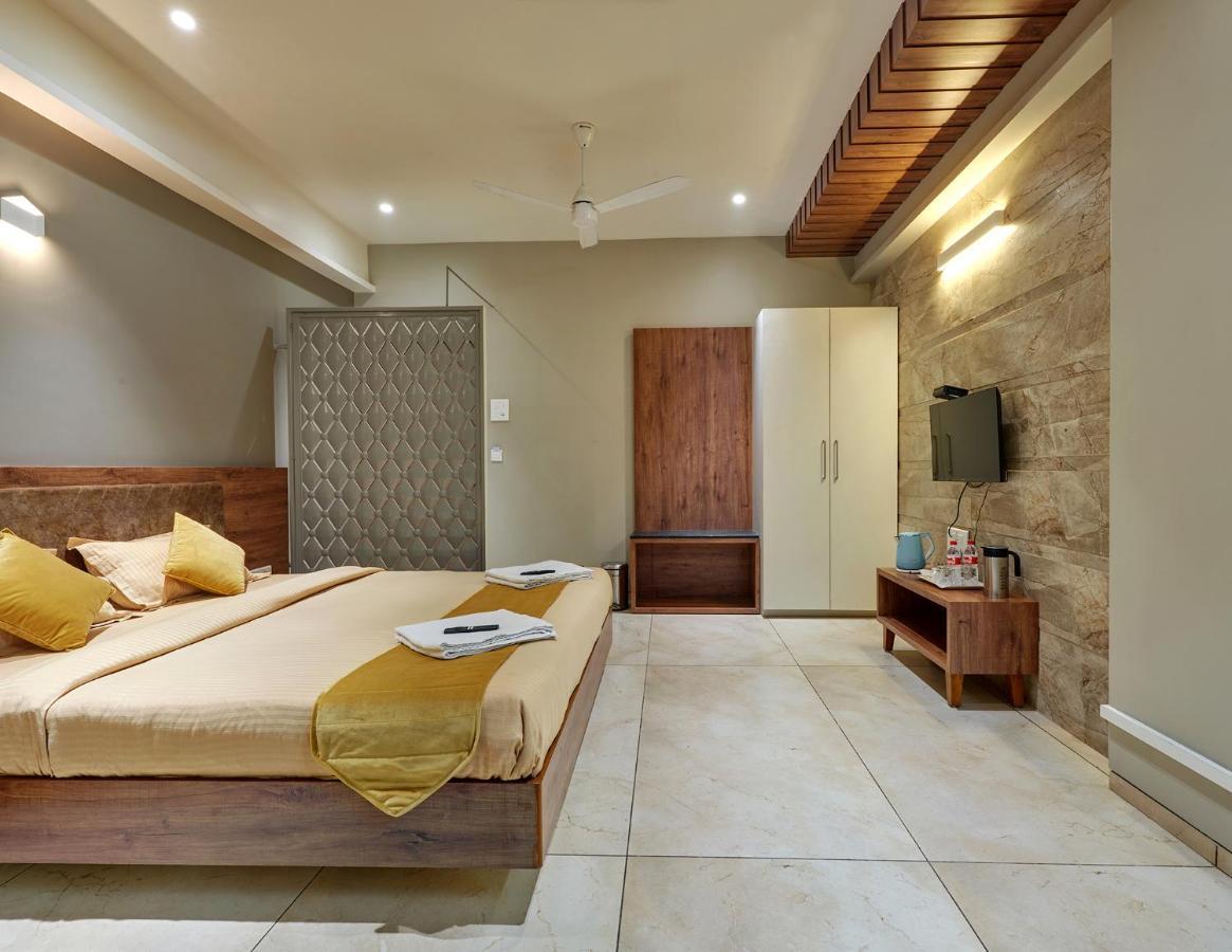 Hotel Swamini קולהאפור מראה חיצוני תמונה