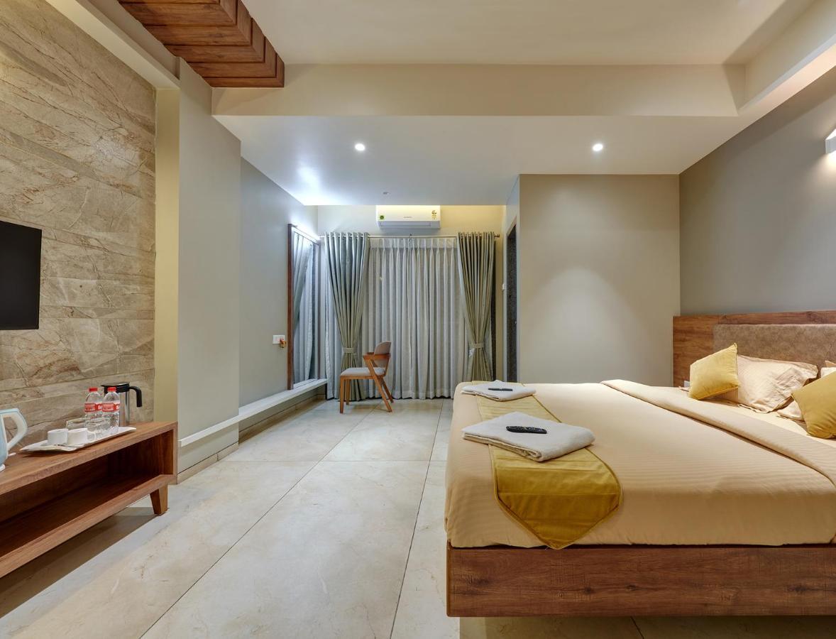 Hotel Swamini קולהאפור מראה חיצוני תמונה